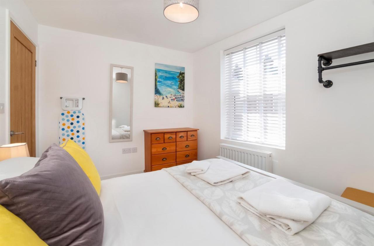 Livingstone Street Apartments With Free Parking York Bagian luar foto