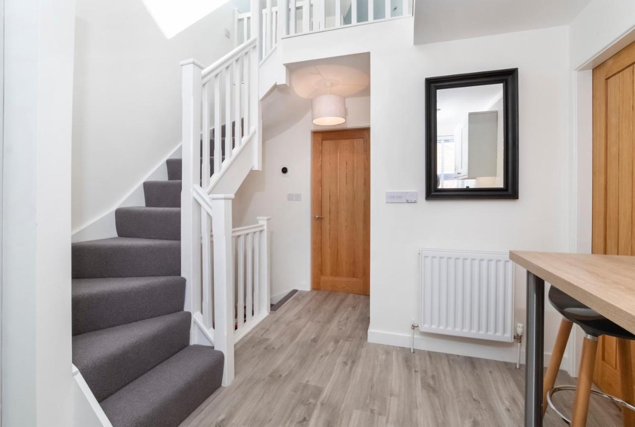 Livingstone Street Apartments With Free Parking York Bagian luar foto