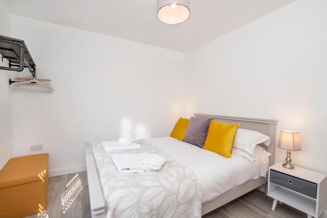 Livingstone Street Apartments With Free Parking York Bagian luar foto