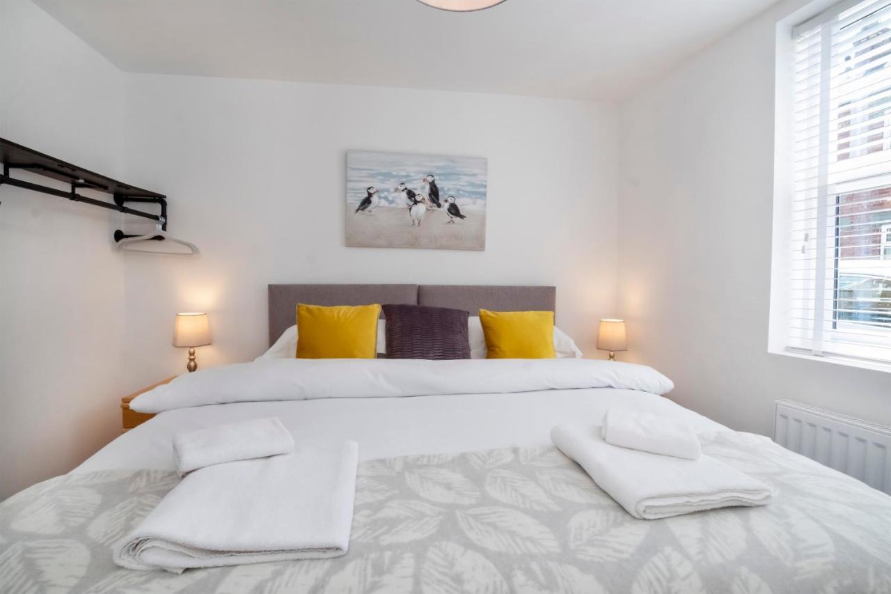Livingstone Street Apartments With Free Parking York Bagian luar foto